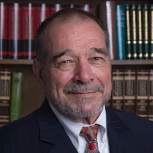 Pr. Noble Vater